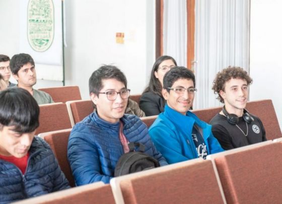 Alumnos de la Unsa finalizaron el curso “Liderar para el futuro”