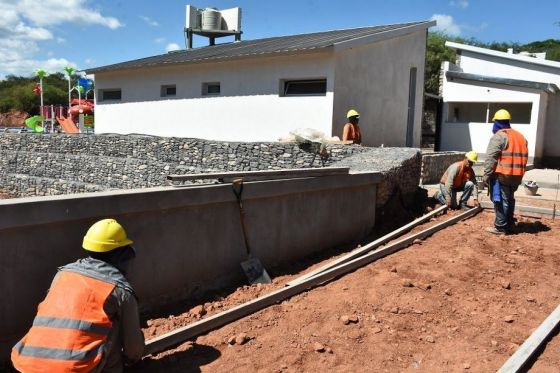 Avance del 50% en las obras del la primera etapa del dique Cabra Corral
